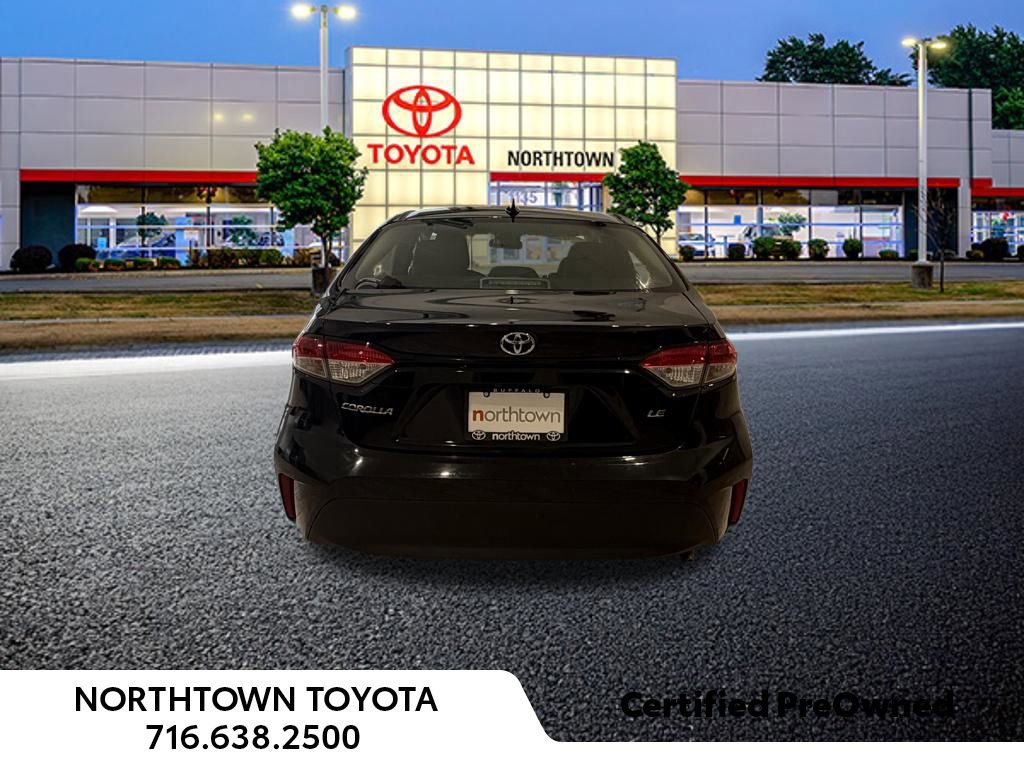 Used 2024 Toyota Corolla LE FWD image 5