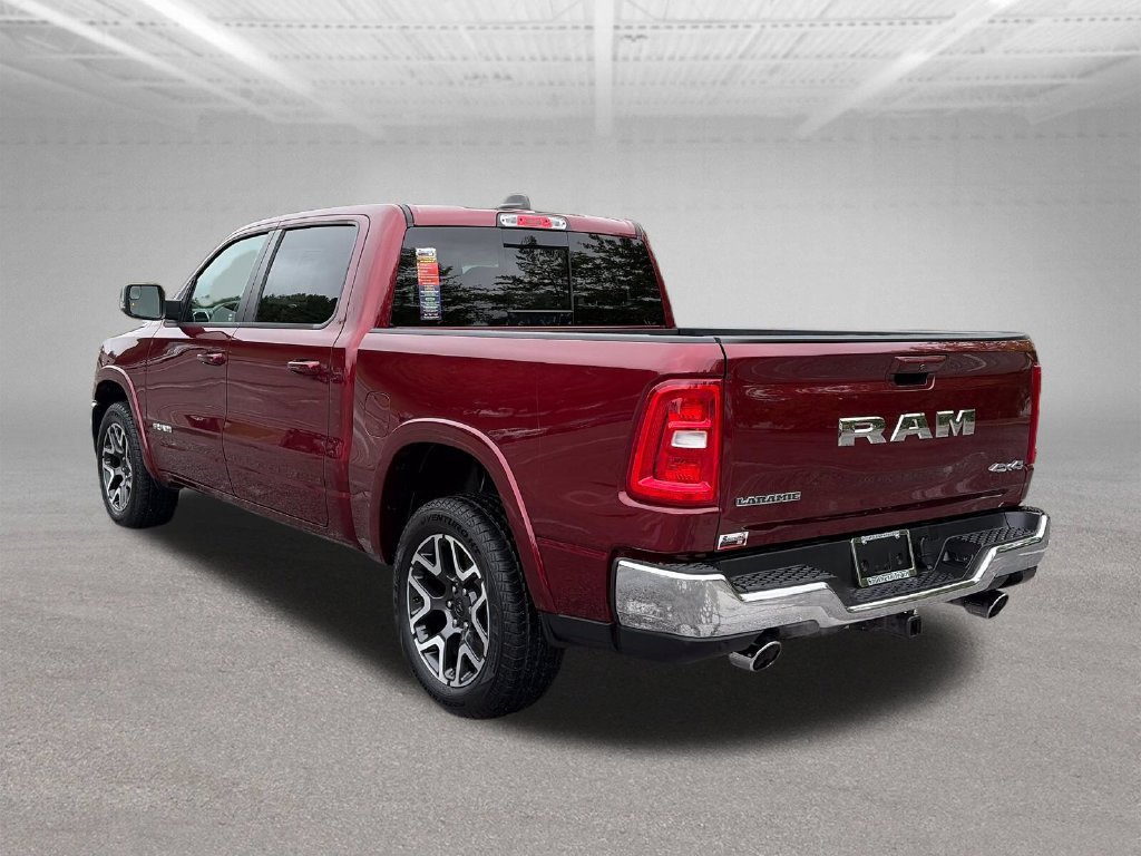 Used 2025 RAM 1500 Laramie AWD/4WD image 4