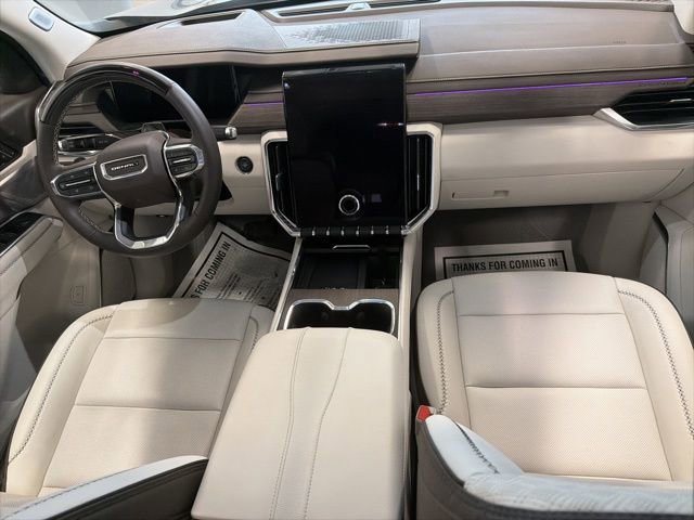 Used 2025 GMC Acadia Denali w/ Super Cruise Package image 24