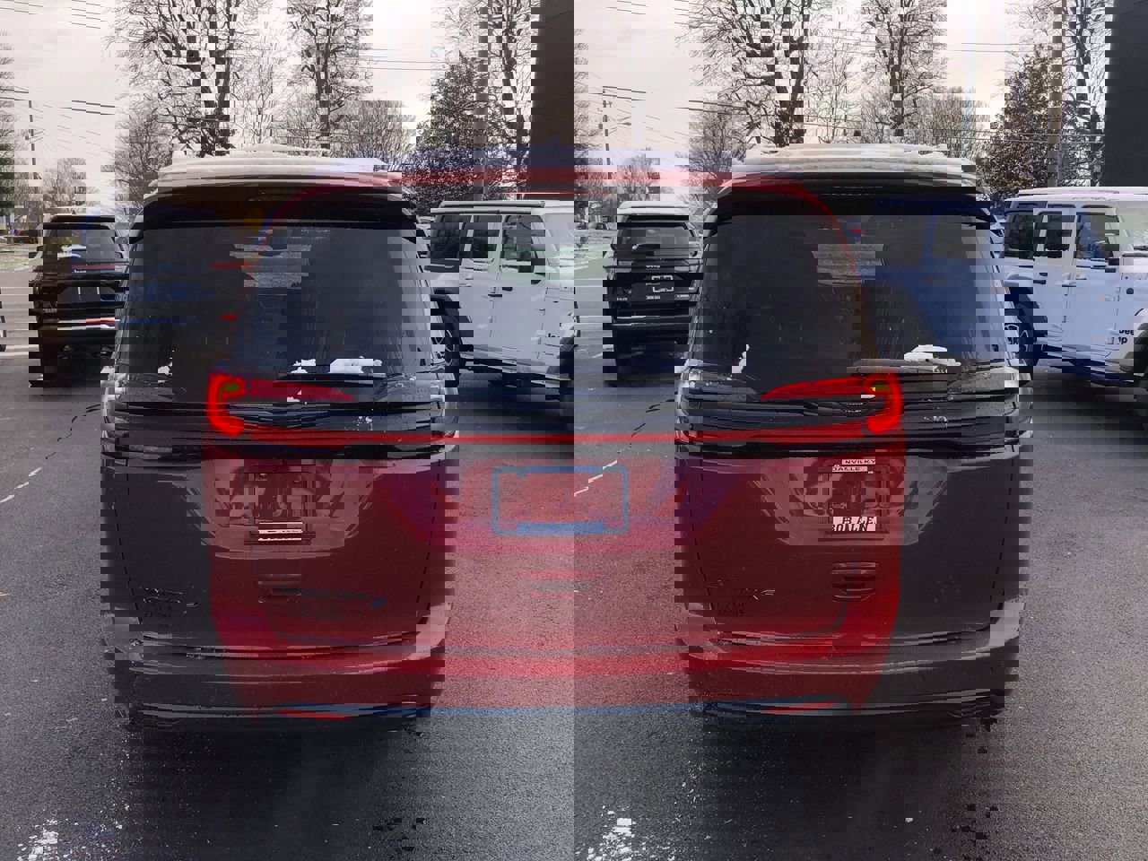 New 2026 Chrysler Pacifica Select w/ S Appearance Package image 19