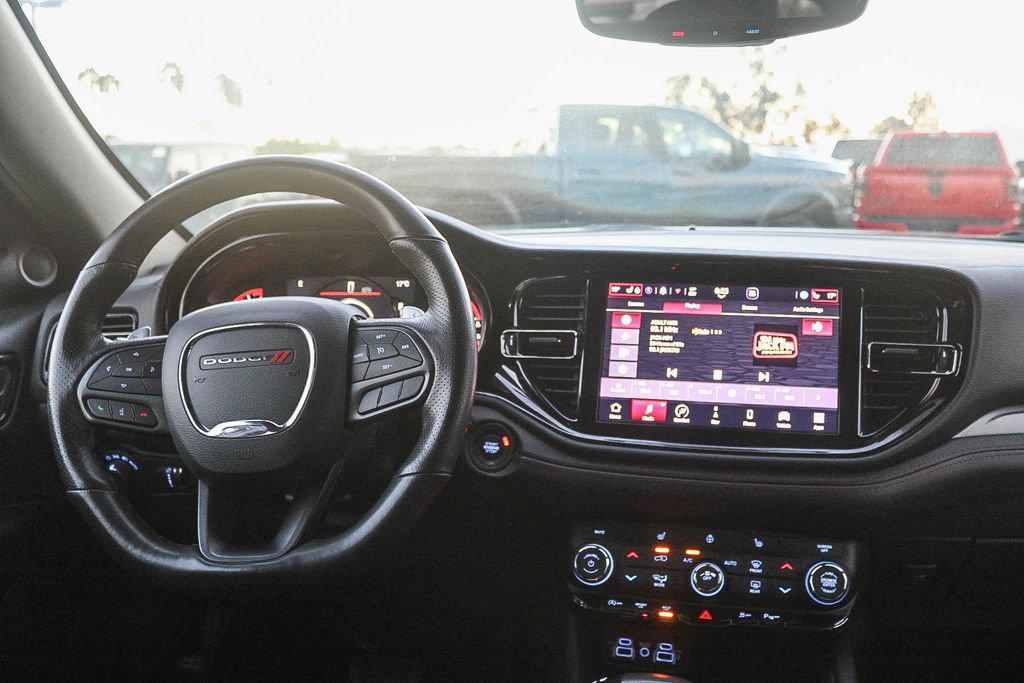 Used 2025 Dodge Durango GT RWD image 14