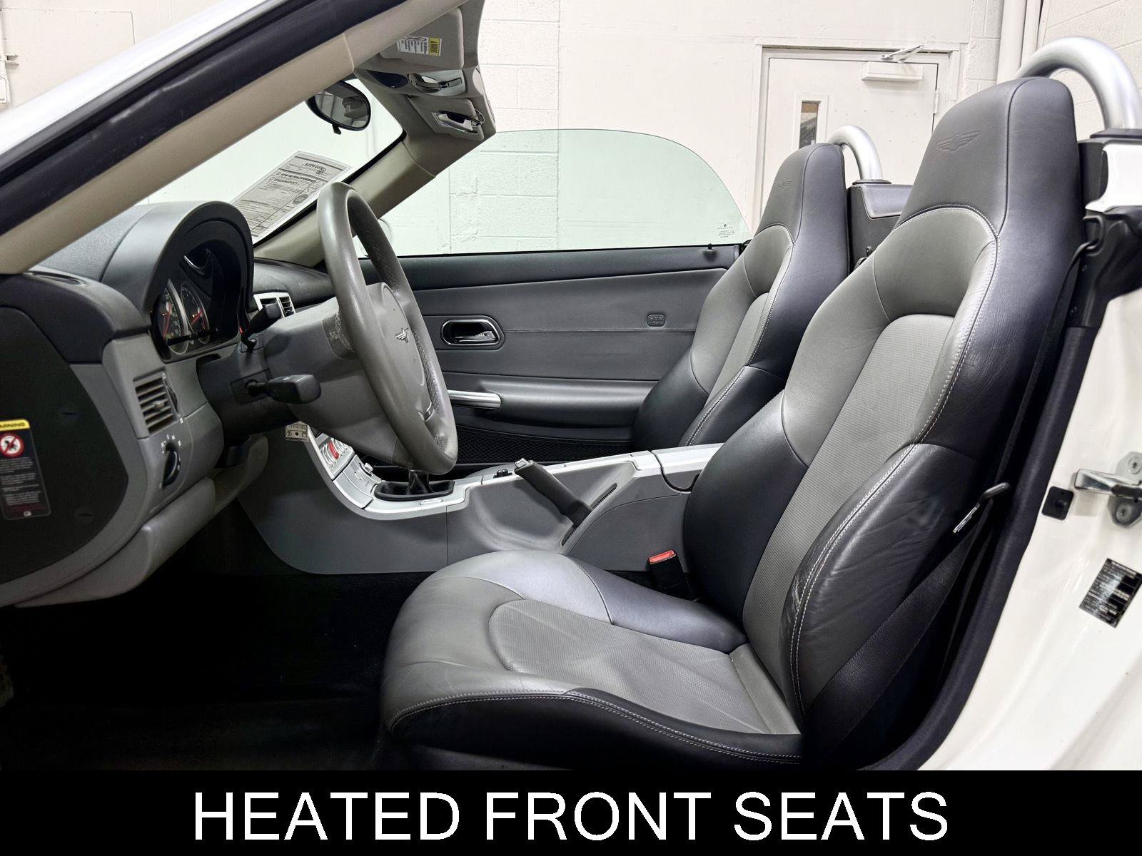 Used 2005 Chrysler Crossfire Limited RWD image 12