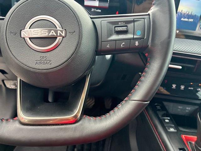 Used 2025 Nissan Kicks SR w/ Illumination Package FWD image 23