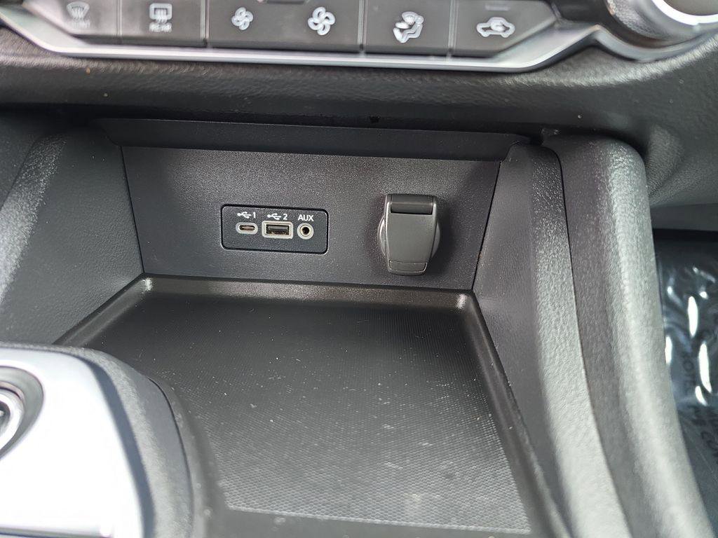 Used 2021 Nissan Sentra SV image 5