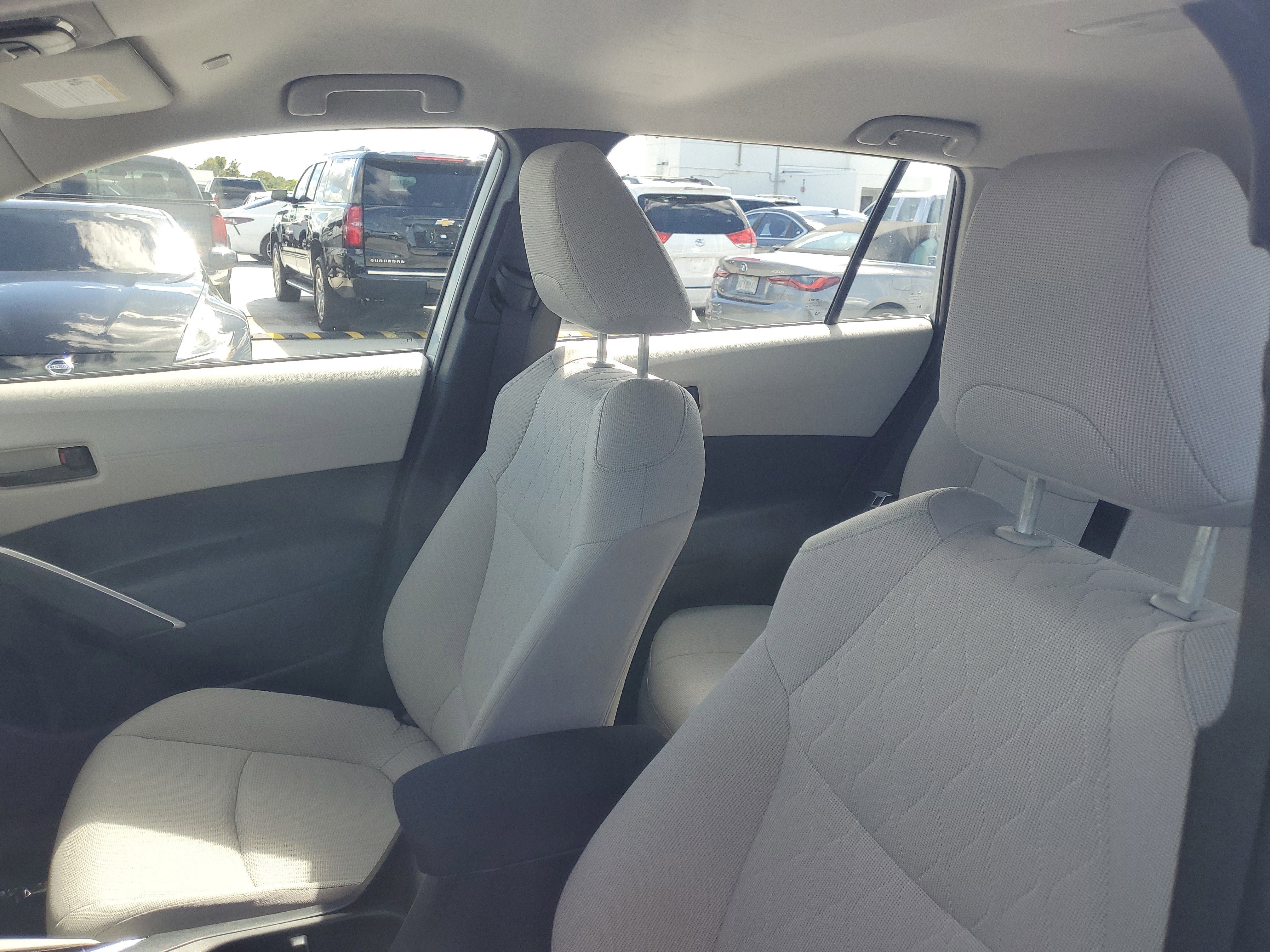 New 2023 Toyota Corolla Cross L image 17