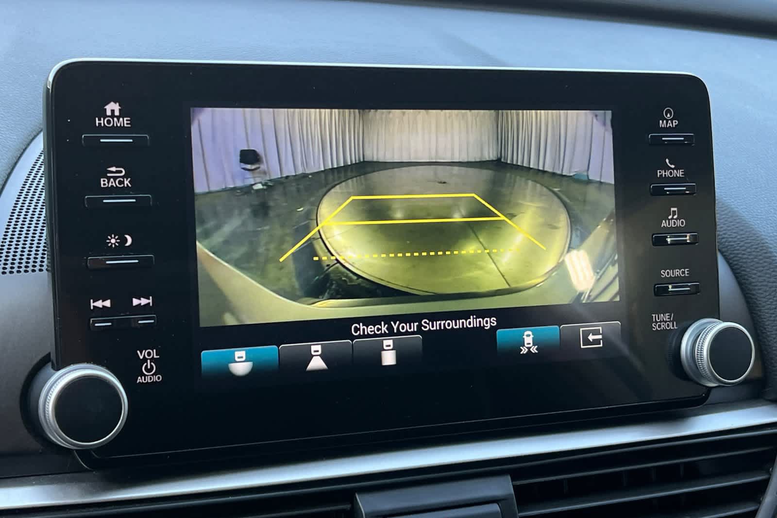 Used 2022 Honda Accord Touring image 21