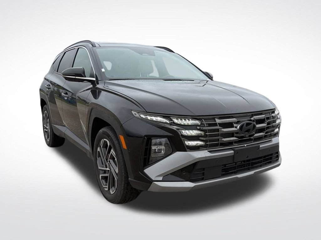 Used 2025 Hyundai Tucson Limited AWD/4WD image 3