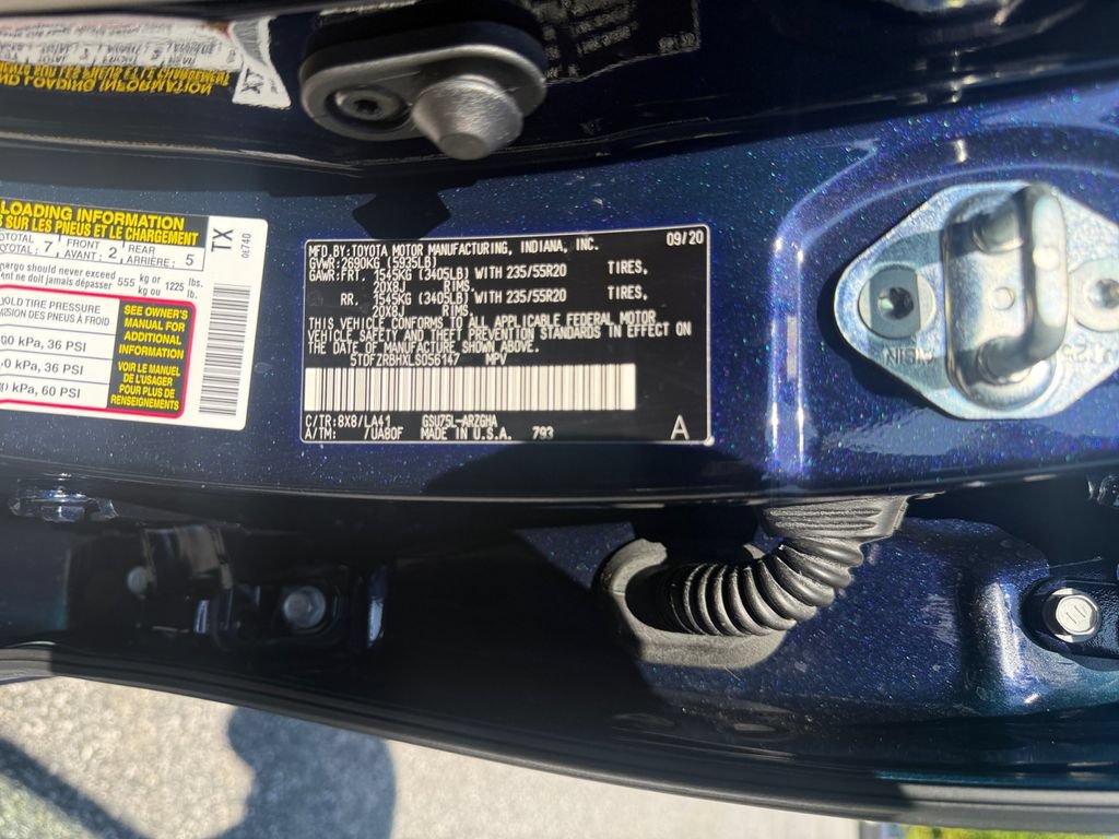 Used 2020 Toyota Highlander Platinum AWD/4WD image 29