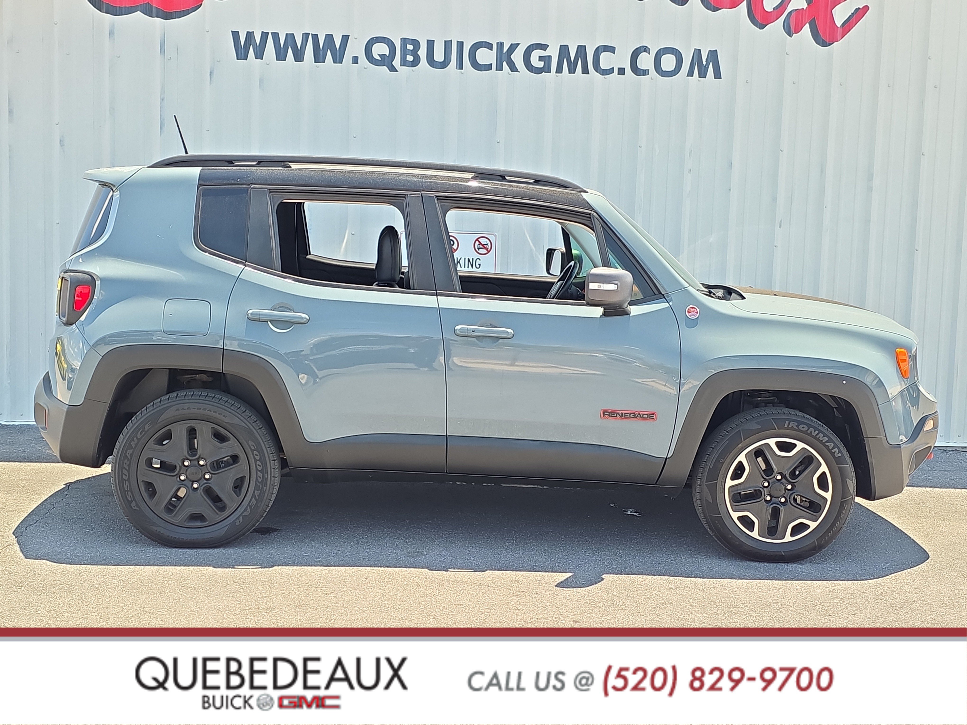 Used 2018 Jeep Renegade Trailhawk AWD/4WD image 8