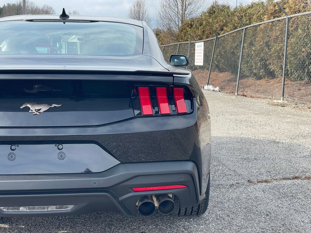 New 2026 Ford Mustang Coupe w/ Bronze Appearance Package image 19