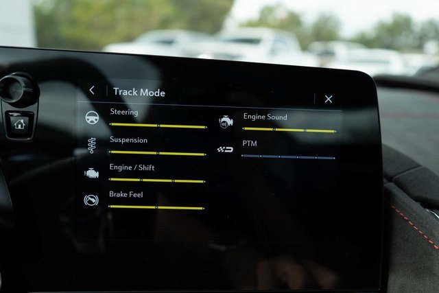 Used 2023 Chevrolet Corvette Stingray Premium Cpe w/ Z51 Performance Package image 30