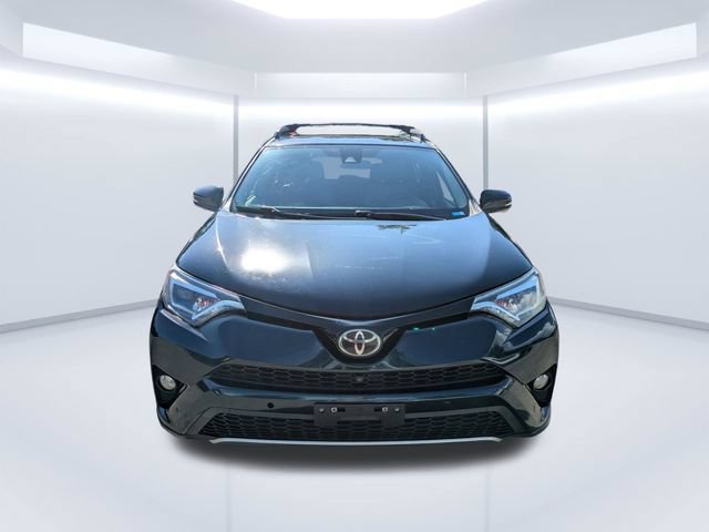 Used 2017 Toyota RAV4 SE w/ Advanced Technology Package AWD/4WD image 9