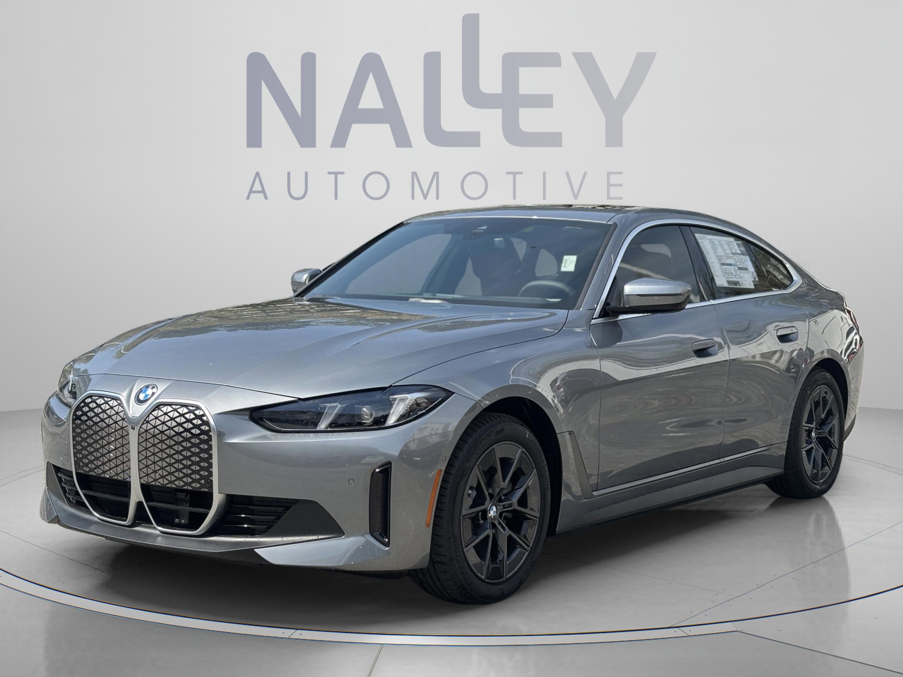 New 2026 BMW i4 eDrive40 w/ Parking Assistance Package RWD image 1