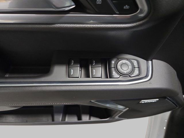 Used 2022 Chevrolet Silverado 1500 LTZ image 31