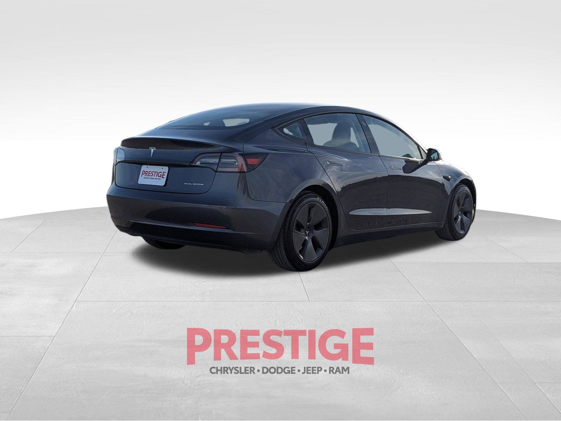 Used 2021 Tesla Model 3 Long Range AWD/4WD image 9