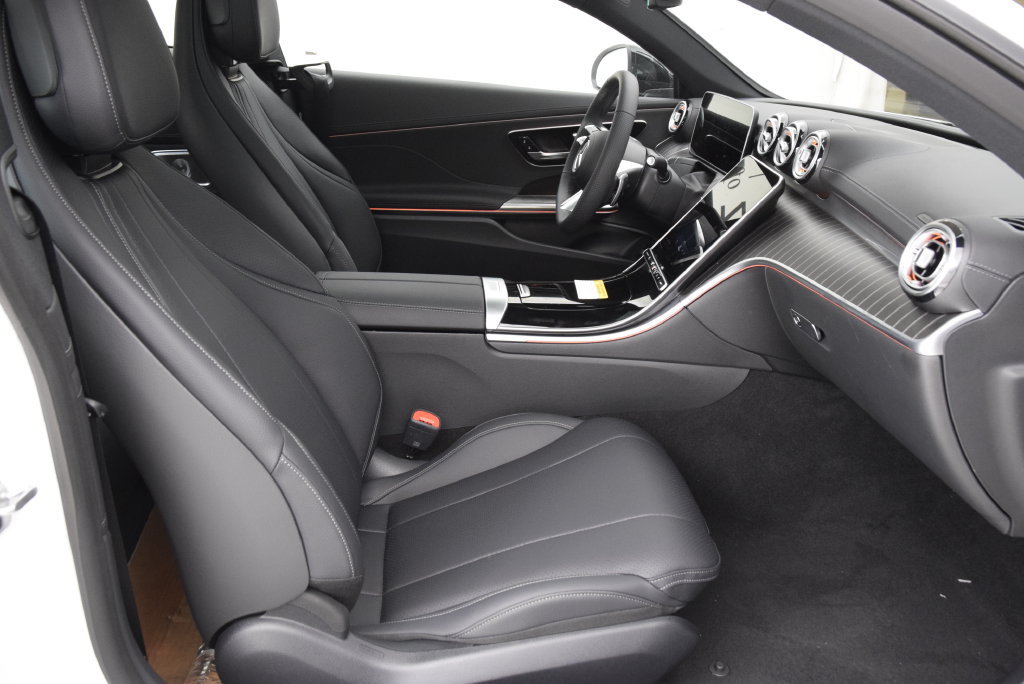 New 2026 Mercedes-Benz CLE 450 4MATIC Coupe image 16
