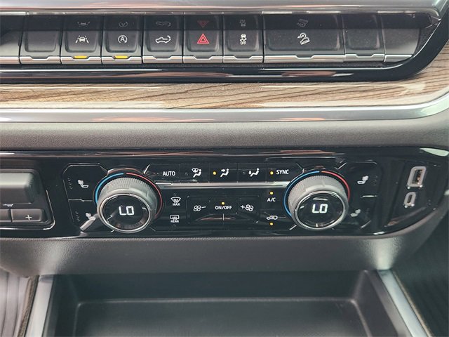 Used 2023 Chevrolet Silverado 1500 LT Trail Boss w/ Convenience Package II image 18