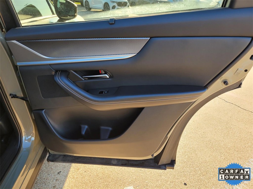 Used 2025 MAZDA CX-70 3.3 Turbo S w/ Premium Package image 9