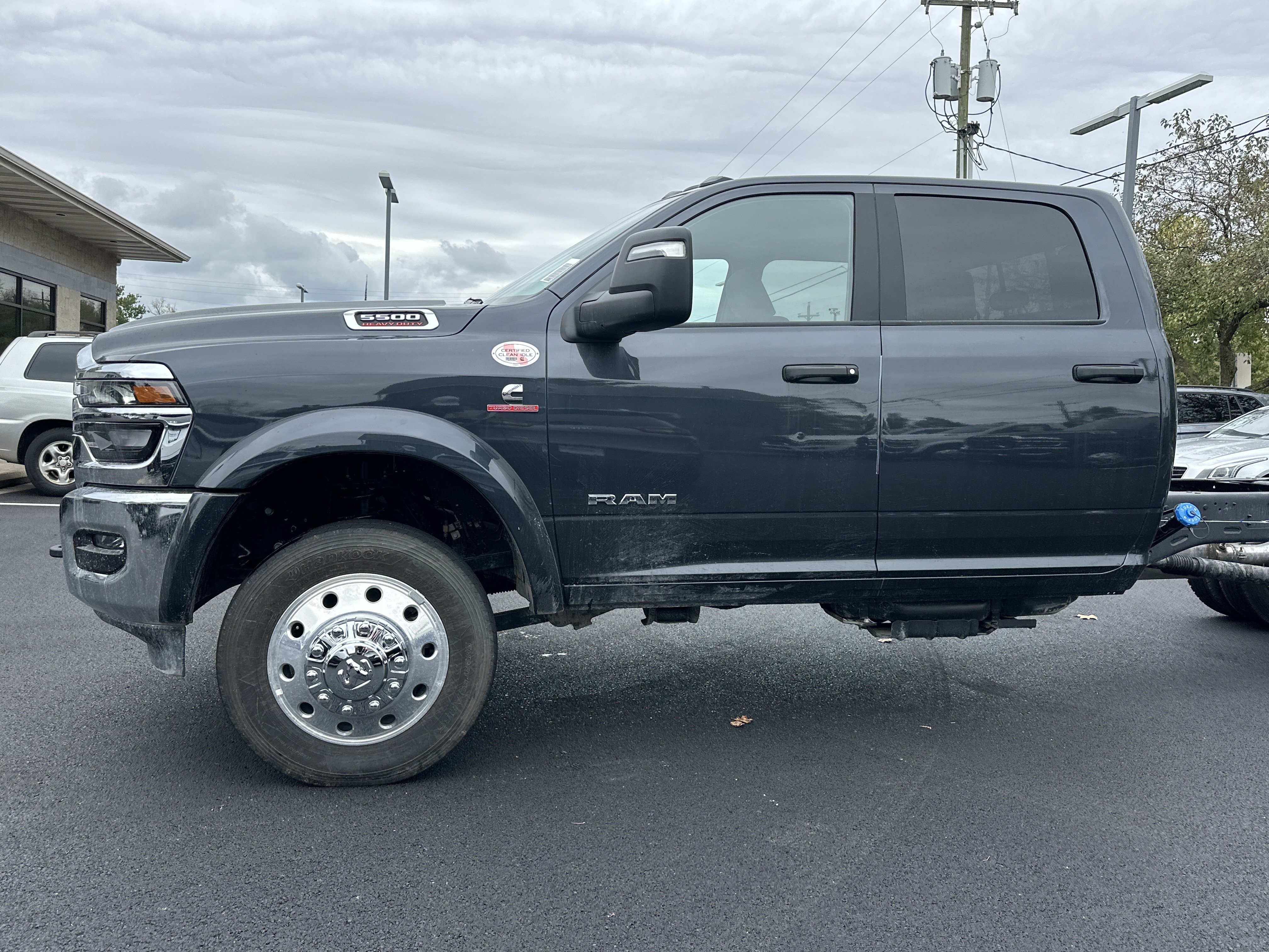 New 2026 RAM 5500 4x4 Crew Cab image 26