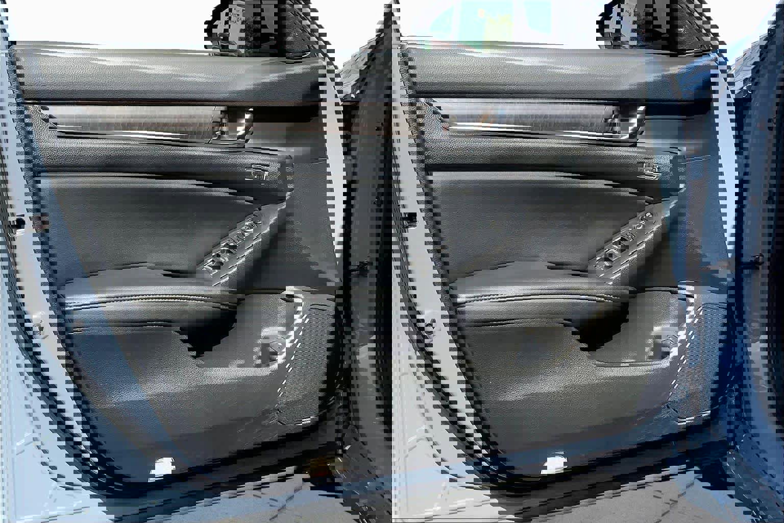 Used 2021 Honda Accord Touring image 21