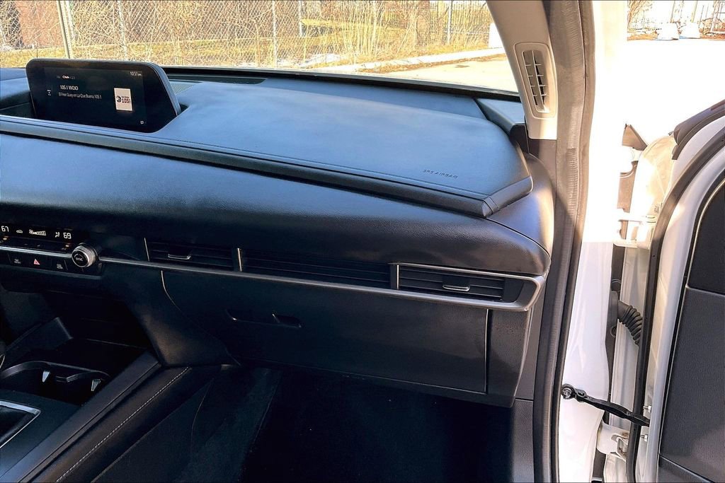 Used 2023 MAZDA CX-30 AWD 2.5 S w/ Select Package image 16