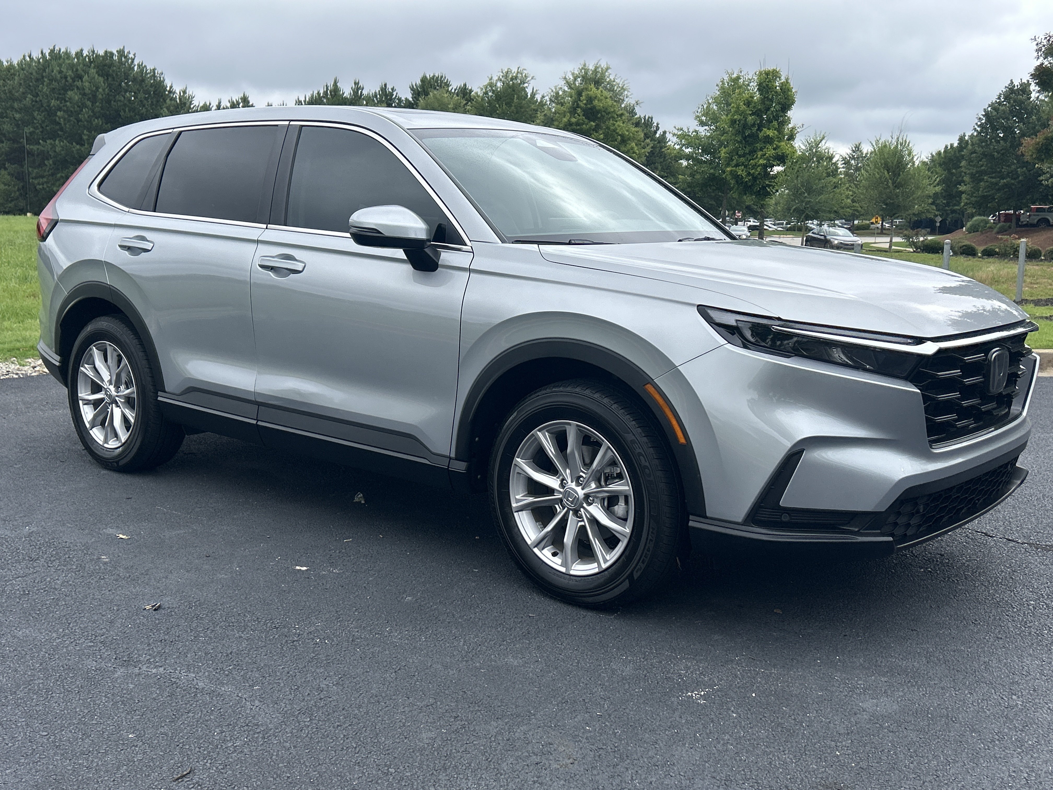 Certified 2025 Honda CR-V EX-L image 2