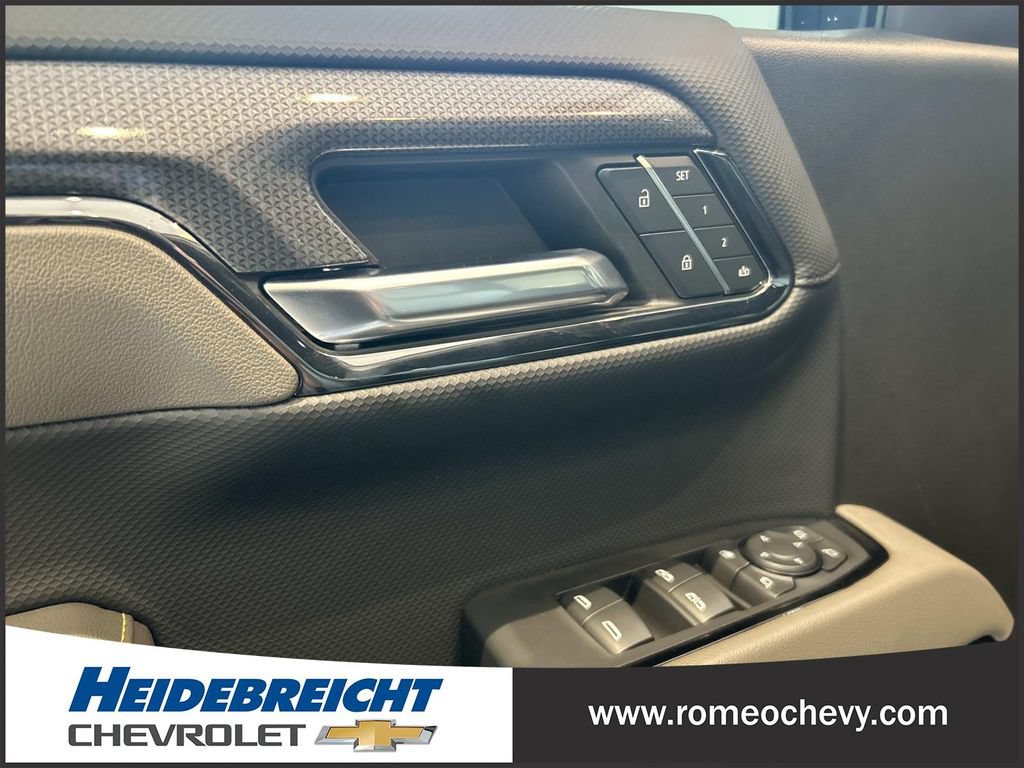 Used 2024 Chevrolet Silverado 1500 ZR2 w/ Technology Package AWD/4WD image 11