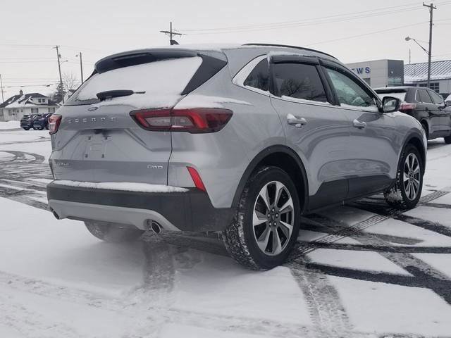 Certified 2023 Ford Escape Platinum image 5