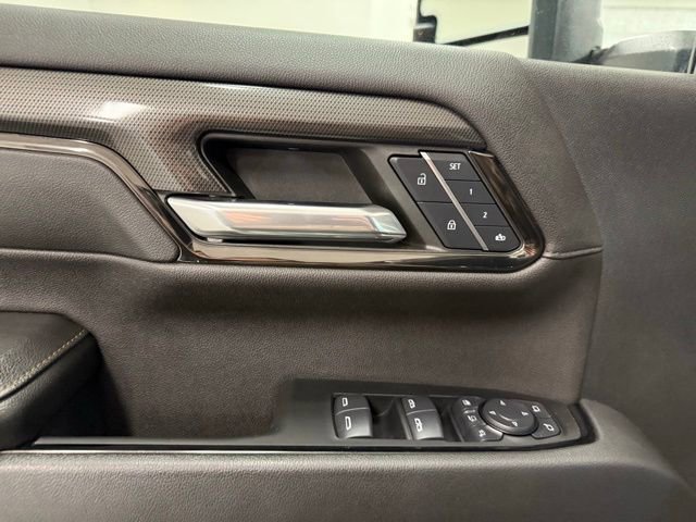 Used 2024 GMC Sierra 2500 AT4 w/ AT4 Premium Plus Package image 14