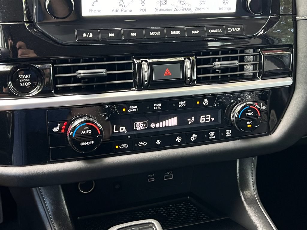 Used 2025 Nissan Pathfinder SL FWD image 39