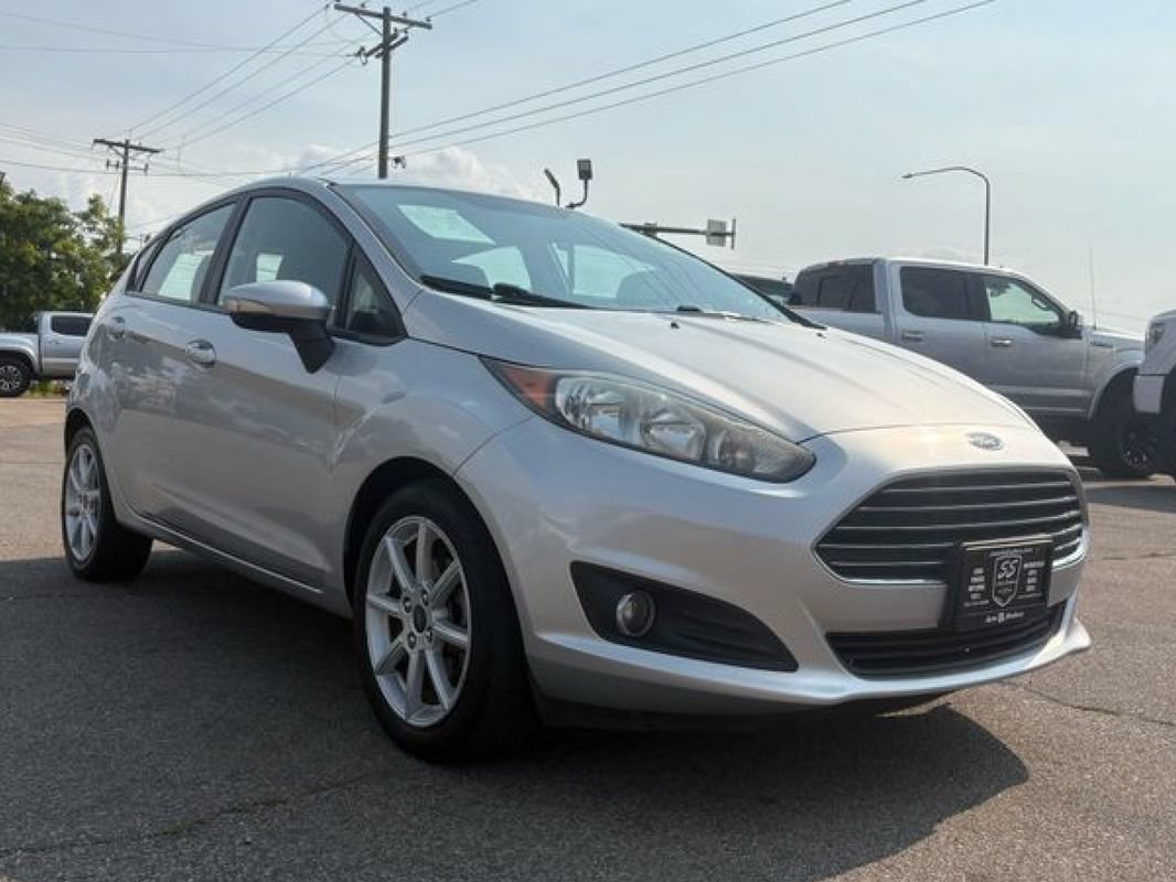 Used 2015 Ford Fiesta SE w/ Equipment Group 201A FWD image 4