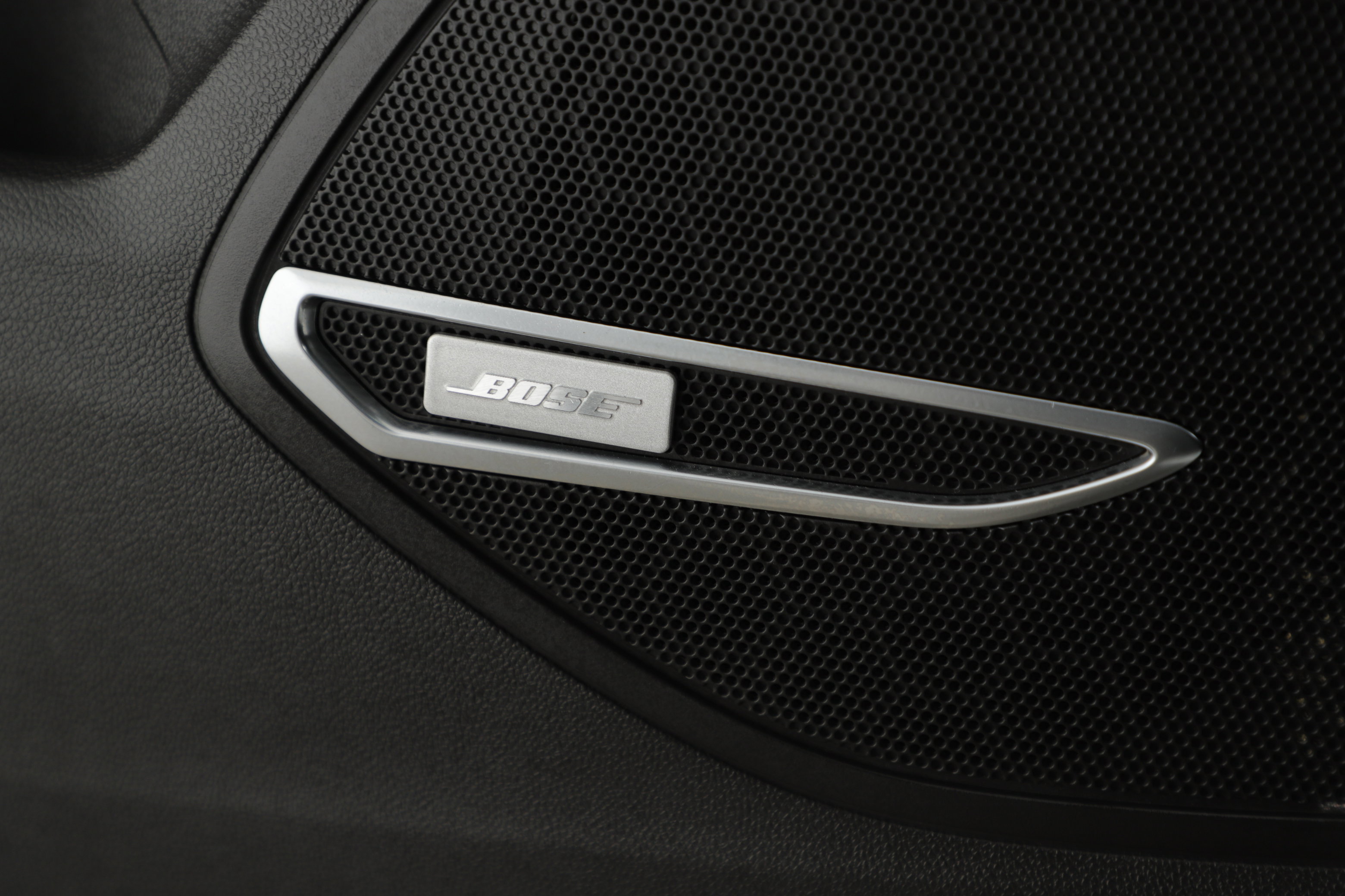 Used 2022 Buick Envision Essence w/ Technology Package II image 9