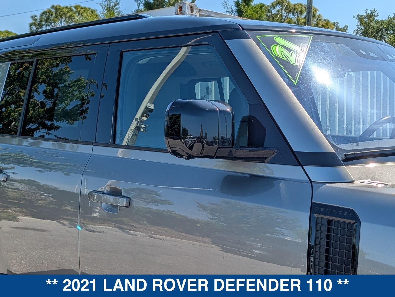 Used 2021 Land Rover Defender 110 SE AWD/4WD image 11