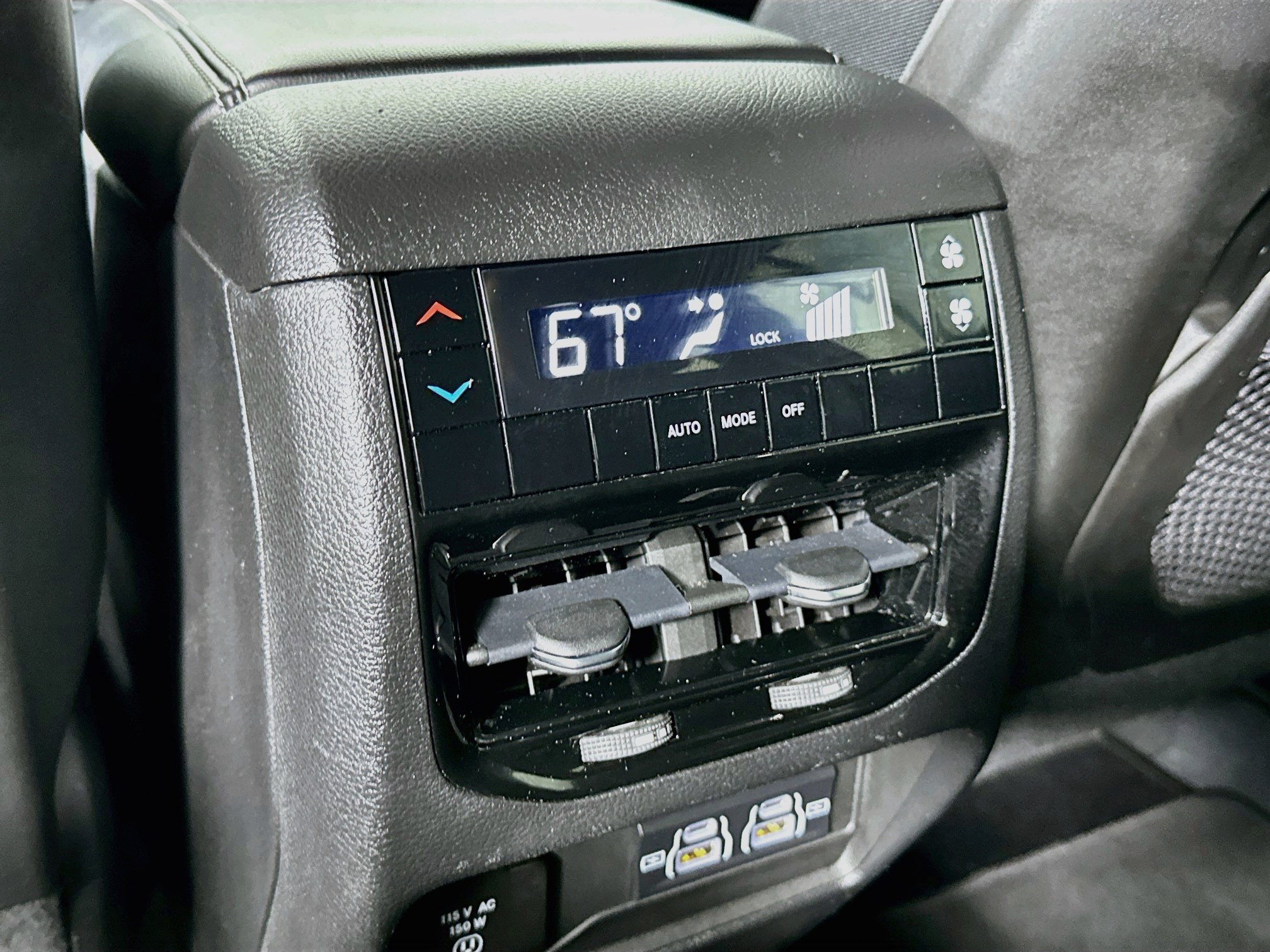 Used 2023 Jeep Grand Cherokee L Laredo AWD/4WD image 25
