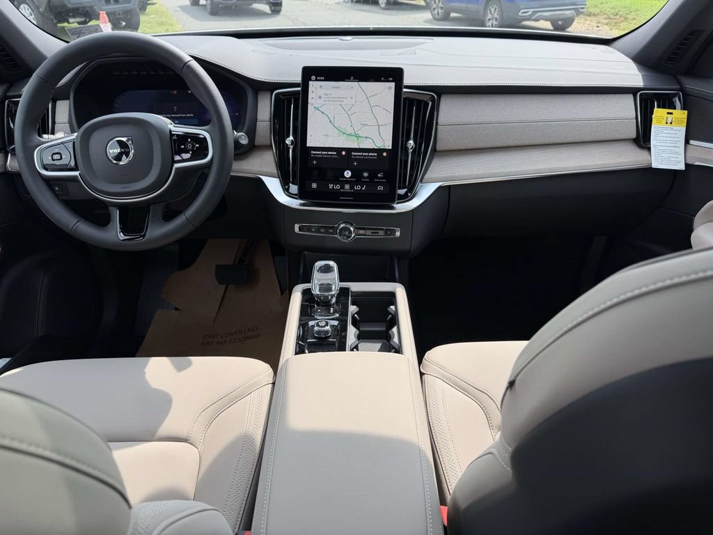New 2026 Volvo XC90 T8 Plus w/ Protection Package Premier AWD/4WD image 2