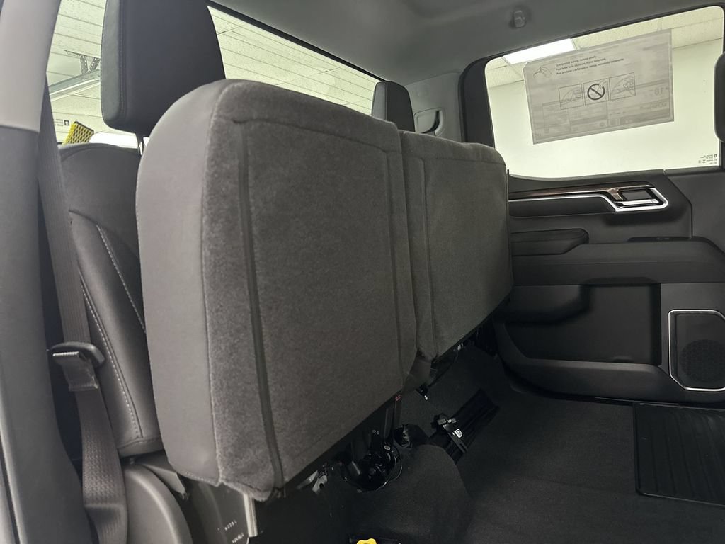 New 2026 Chevrolet Silverado 1500 LT AWD/4WD image 24