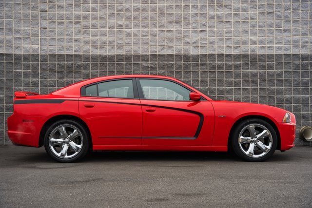Used 2014 Dodge Charger R/T w/ Wheels & Tunes Group image 4