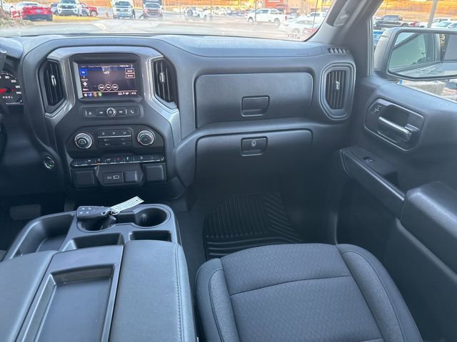 Used 2025 Chevrolet Silverado 1500 Custom Trail Boss w/ LPO, Dark Essentials Package image 13