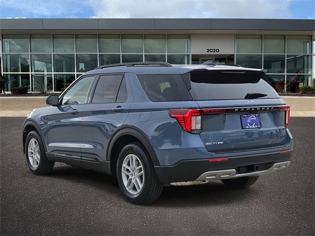 New 2026 Ford Explorer Active image 3