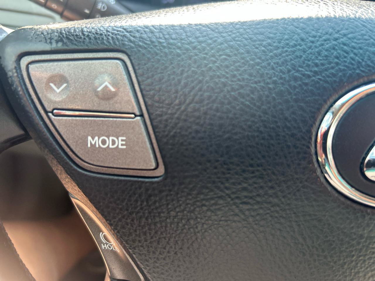 Used 2011 Lexus LS 460 w/ Comfort Pkg RWD image 24