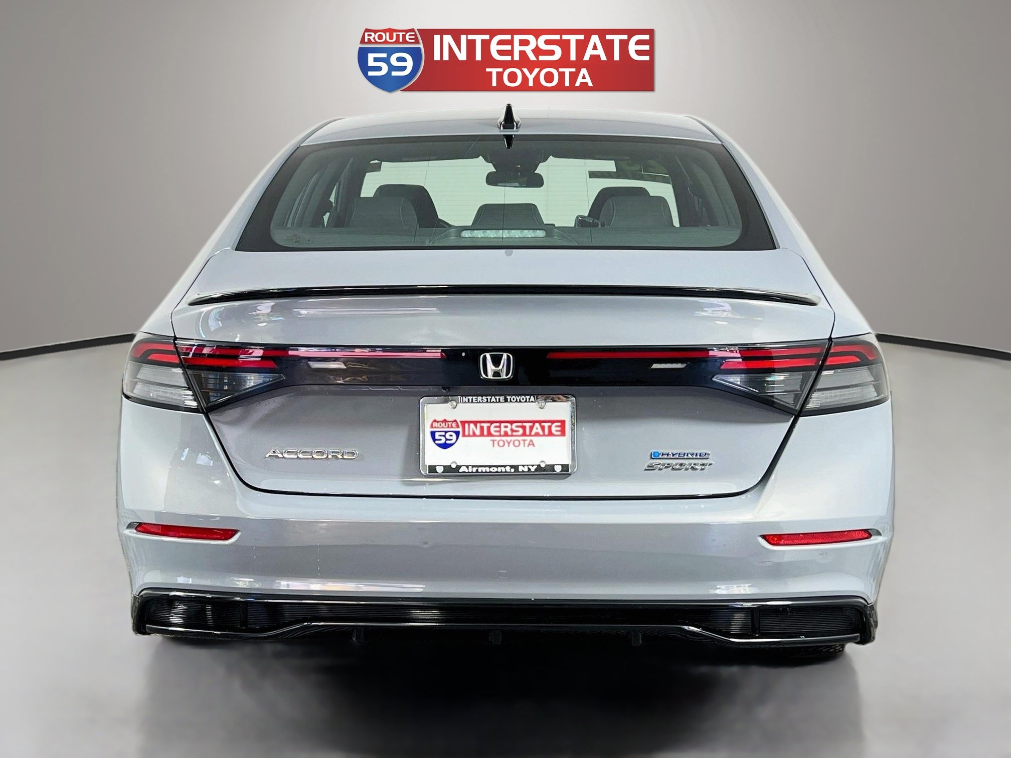Used 2023 Honda Accord Sport image 6
