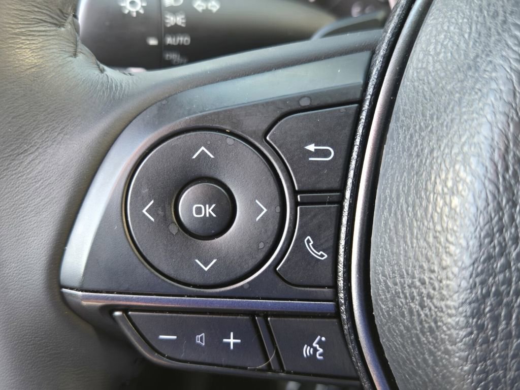 Used 2024 Toyota Camry SE image 23