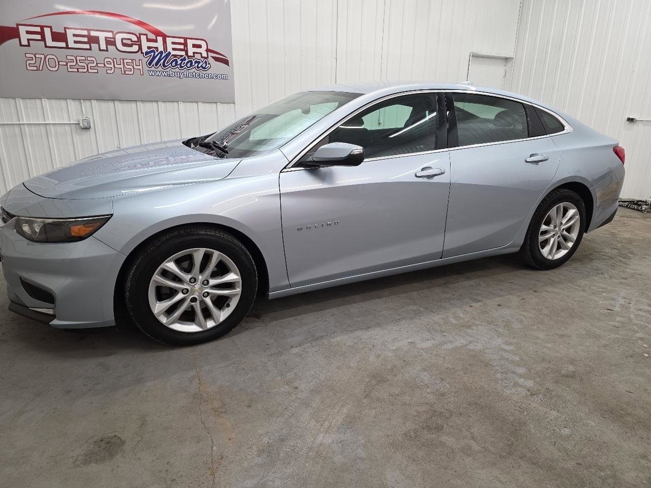 Used 2018 Chevrolet Malibu LT FWD image 8