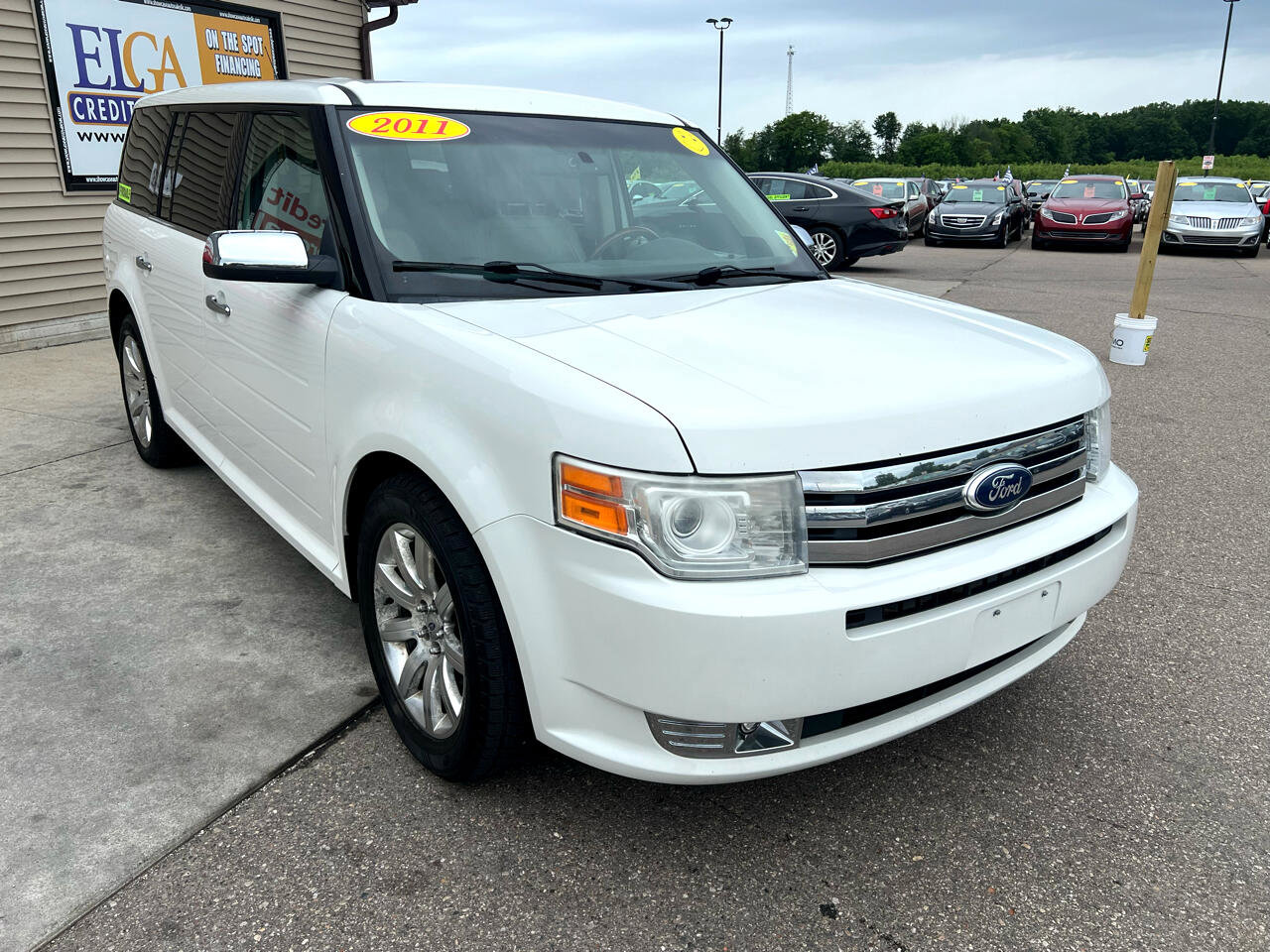 Used 2011 Ford Flex Limited image 3