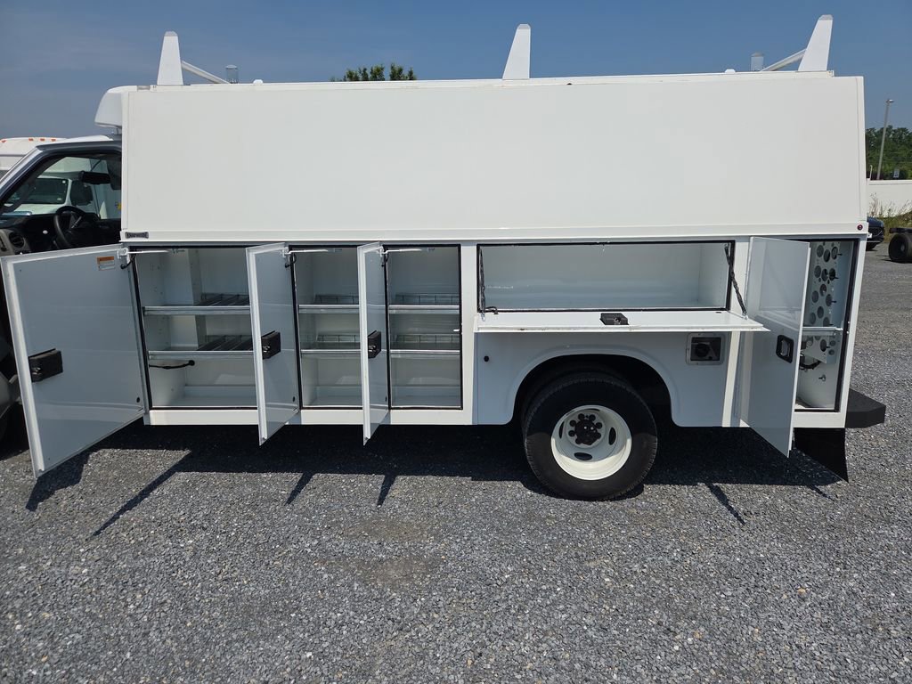 New 2024 Ford E-450 and Econoline 450 Super Duty w/ Power Windows & Locks Group image 53