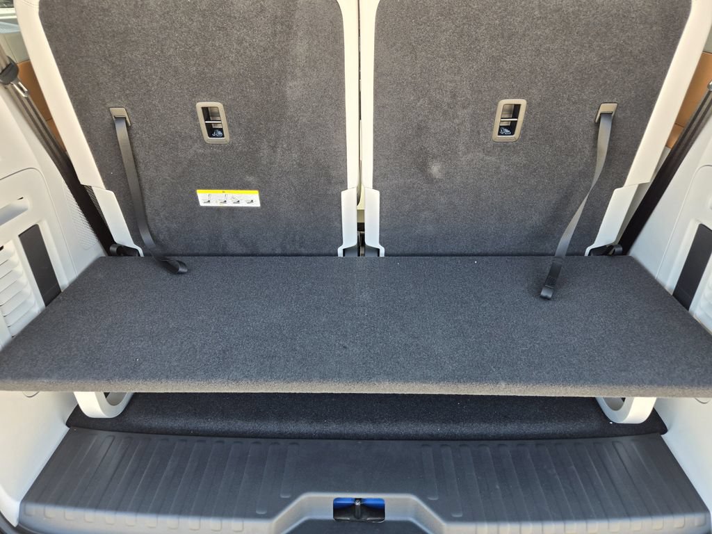 New 2025 Volkswagen ID. Buzz 1st Edition AWD/4WD image 25