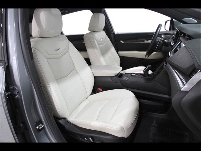 Used 2023 Cadillac XT5 Sportv AWD/4WD image 19