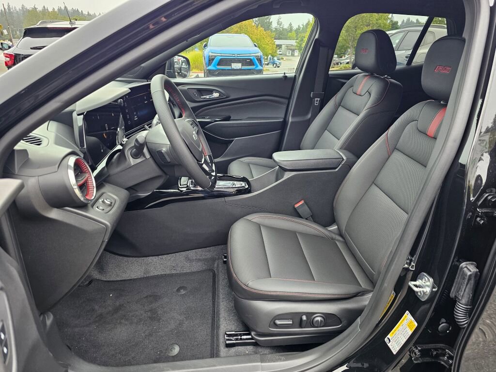 New 2026 Chevrolet Trax RS w/ Driver Confidence Package FWD image 20