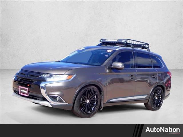 Used 2017 Mitsubishi Outlander SE