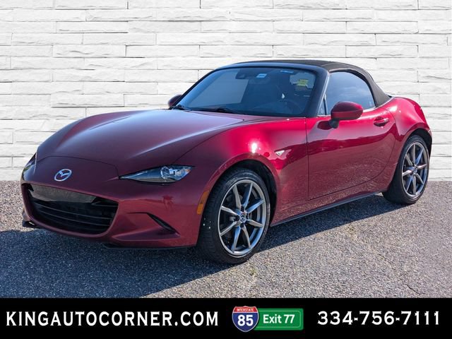Used 2023 MAZDA MX-5 Miata Grand Touring RWD image 1